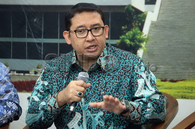 Kemarahan Wali Kota Tri Rismaharini Bikin Fadli Zon Ngeri